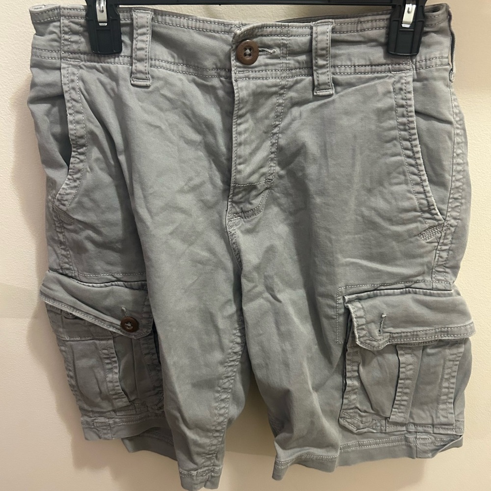 American Eagle Outfitters Men's Light Gray Cargo Shorts
